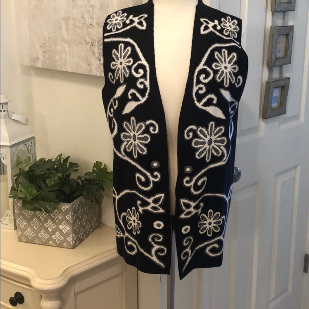 LAUREN MICHELLE SLEEVELESS LONG VEST SZ SMALL.